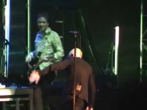 R.E.M. 2004-10-15 - The Greek Theatre, University Of California At Berkeley, Berkeley, CA, USA