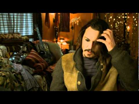 Johnny Depp über Angeline Jolie in THE TOURIST (Kinostart 16.12.2010)