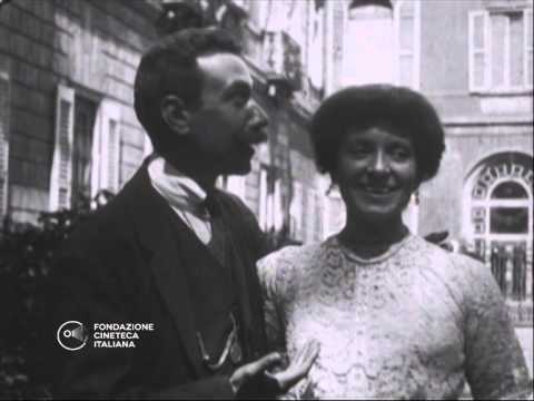 Il bacio di Luca Comerio