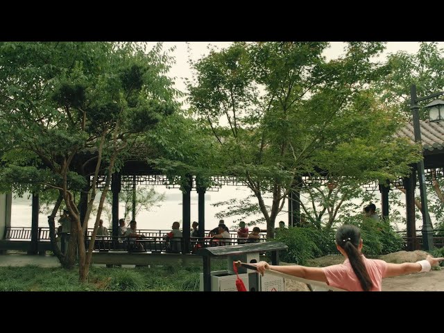 ET VOGUE LE CINÉMA de Gu Xiaogang