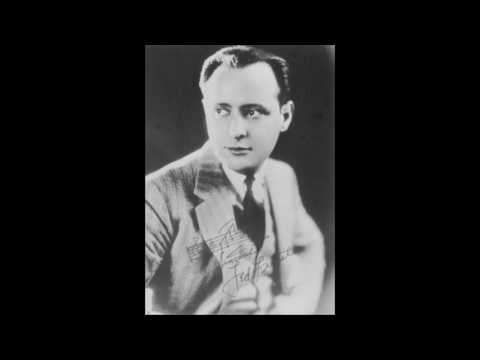 Here Comes Cookie - Ted Fio Rito And His Orchestra