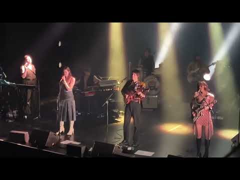 Le Roy, la Rose et le Lou[p] - "Tu as le droit" (6/15/24)