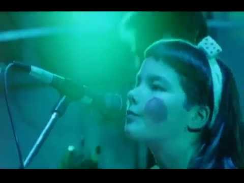 Tappi Tíkarrass - Hrollur  (Live) (Rokk í Reykjavík)