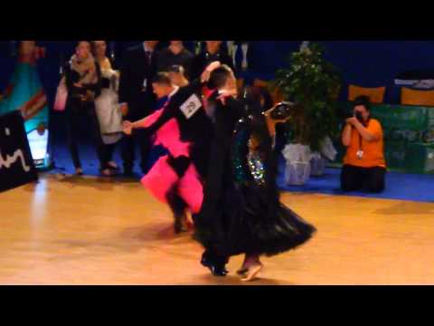 Cambrils 2013 Youth Final - Kirill Medianov & Antonina Maximova - quickstep