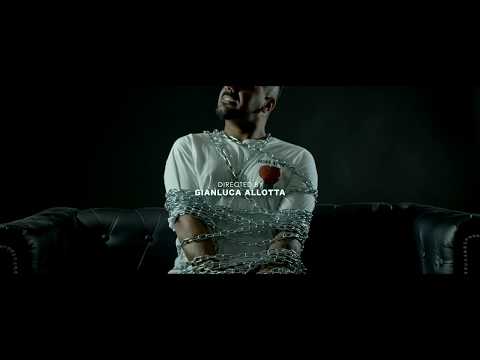 DANIELE BIANCO - Comme faje - (S.Viola-D.Chianese) Video ufficiale