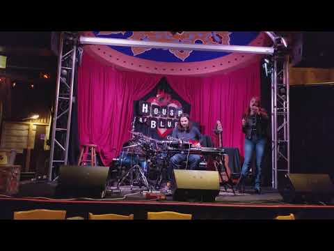 What's up - 4 Non Blondes Cover Diana Alvort