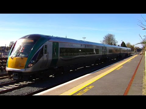 Irish Rail 22000 Class Intercity Train - Kildare Station