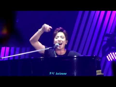 170520 CNBLUE KCON Japan Can't Stop (정용화 Yonghwa focus)