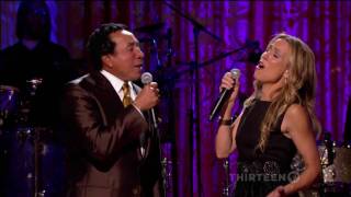 Smokey Robinson & Sheryl Crow - "You've Really Got a Hold on Me" (The Motown Sound)