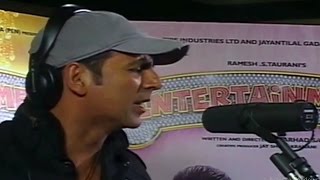 Maange Maange Lyrics - Its Entertainment