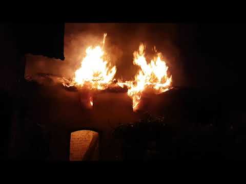 Pożar opuszczonego budynku gospodarczego przy ulicy Na wzgórzu w Bydgoszczy