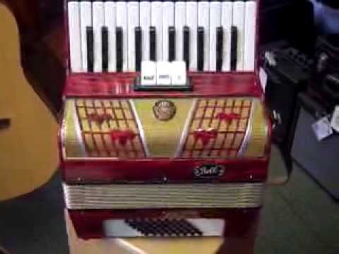 German 2nd Hand 48 Bass Piano Accordion @ Hobgoblin Music Birmingham