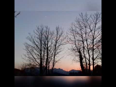 Velecaia scorb preisla na zemliu / Mare necaz a venit pe pamant