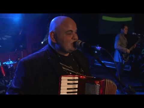 Guardianes del Amor de Arturo Rodríguez - Corazón Romántico "En Vivo" (Video Oficial)