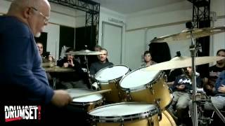 Ellade Bandini spiega l'arrangiamento di Jamin-a - Didattica - Tutorial (n. 4 di Drumset Mag)
