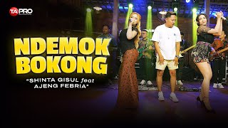 Download lagu NDEMOK BOKONG - SHINTA GISUL FT AJENG FEBRIA (Live Dangdut Lembayung Music) mp3 Download lagu NDEMOK BOKONG - SHINTA GISUL FT AJENG FEBRIA (Live Dangdut Lembayung Music) mp3