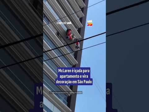 McLaren é içada para apartamento e vira decoração em São Paulo