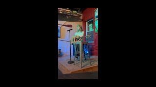 Download lagu Tiah Zuzulo at Greenport Harbor Brewing Company in Greenport, NY 9/26/2025 mp3