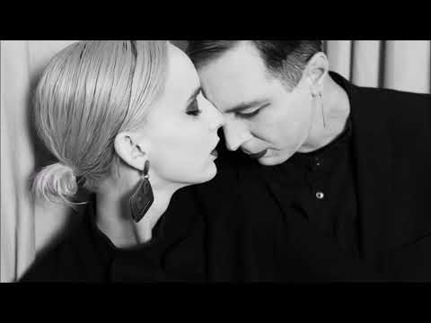 Tuxedo Gleam - Distance