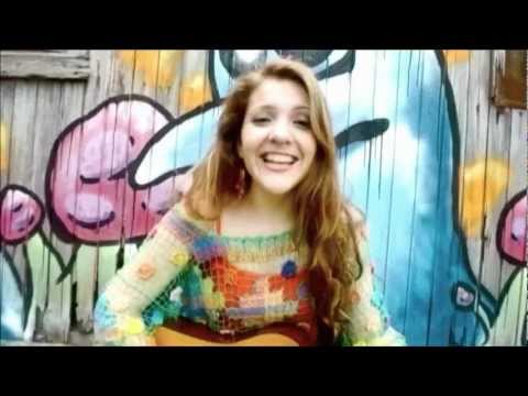 LUCES BLANCAS - CAÍDA LIBRE (VIDEOCLIP OFICIAL)