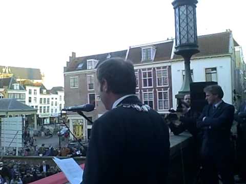 Basketbal, ZZ Leiden Huldiging 8 april2010 Stadhuisplein. www.leidseglibber.nl