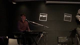 The Gift - Clinic Hope (Showcase Fnac Colombo )
