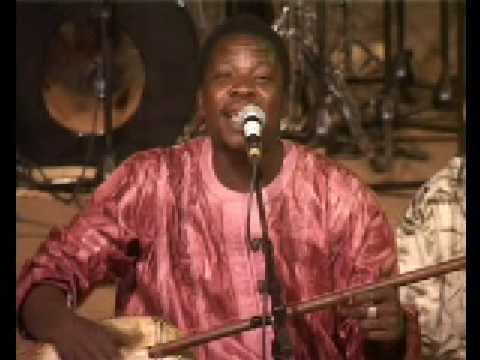 Bonsa- Kundé (LIVE)