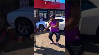 Download lagu Dj Cece stealing his big cousins Flash dance moves lol! mp3 Download lagu Dj Cece stealing his big cousins Flash dance moves lol! mp3