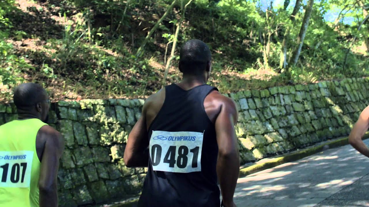 Olympikus. Seu corpo não foi feito para ficar parado.