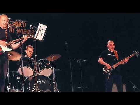 ZESPÓŁ MUZYCZNY "WIECZNIE MŁODZI" Z TRZCIANKI