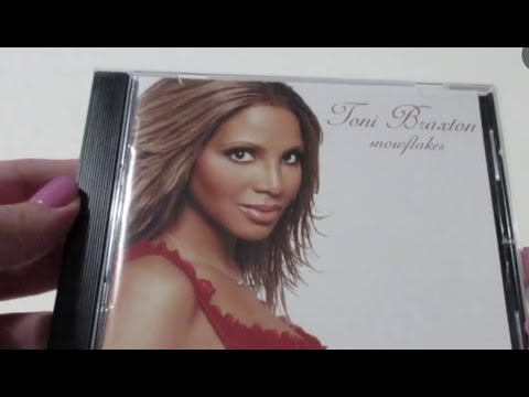 Toni Braxton's sister Traci becomes a "snowflake," 20-weeks after 20-year anniversary of Snowflakes