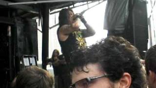 spineshank- violent mood swings at music as a weapon