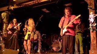 Steve Arvey and The Saxtelles at Aces Lounge October 19th 2013