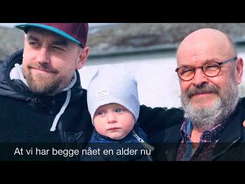 TO (af Linda Vilhelmsen).