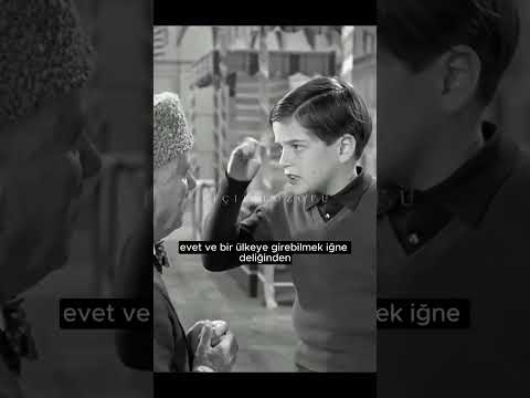 Charlie Chaplin's Son Michael Chaplin - A King In New York (1957) Speech (Turkish Subtitles)