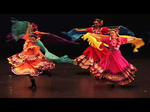 download lagu mp3 mp4 Ballet Folklorico De Mexico, download lagu Ballet Folklorico De Mexico gratis, unduh video klip Ballet Folklorico De Mexico