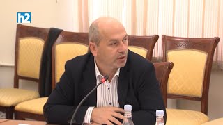 Կամ թրքի լծի տակ պտի ըլնենք, կամ՝ ռսի. սա ասող տաքսիստը պիտի՞ ենթարկվի պատասխանատվության. Նազարյան