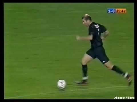 Zidane vs Malaga (2002-03 La Liga 15R)