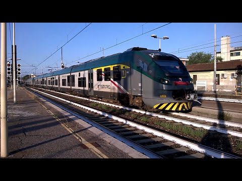 ETR425 039+032 Trenord - Milano Greco - 06/08/2021