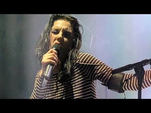 Wolf Alice "The Last Man On Earth" Live in Toulouse November 15th 