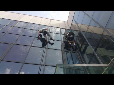 Alpinism Utilitar Spalat Suprafata vitrata Unger Steel