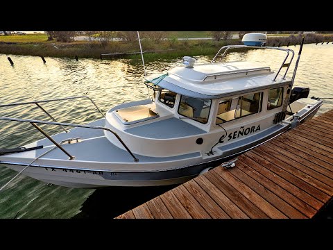 My 22' MINI YACHT Tour - Adventure Machine C-Dory 22