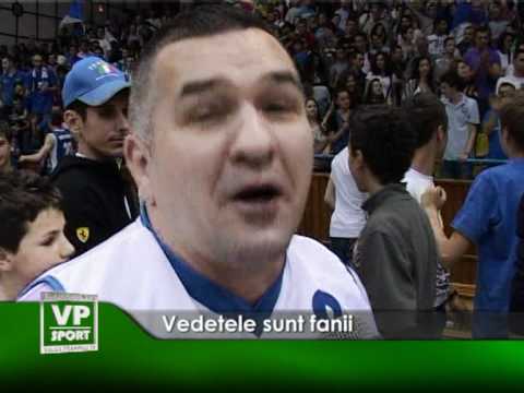 Vedetele sunt fanii