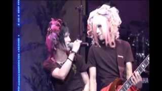 Kiryu Mahiro & Hiyori Kissing aww :3