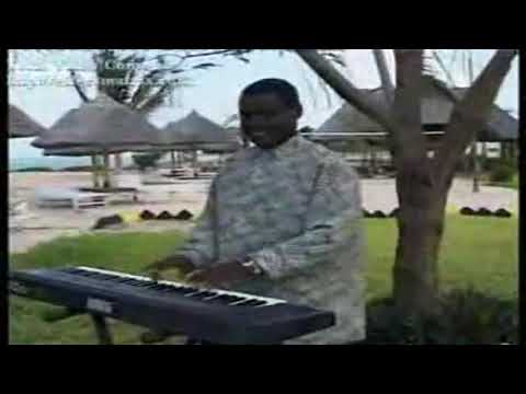 Rukia Ramadhan - Nikumbatie