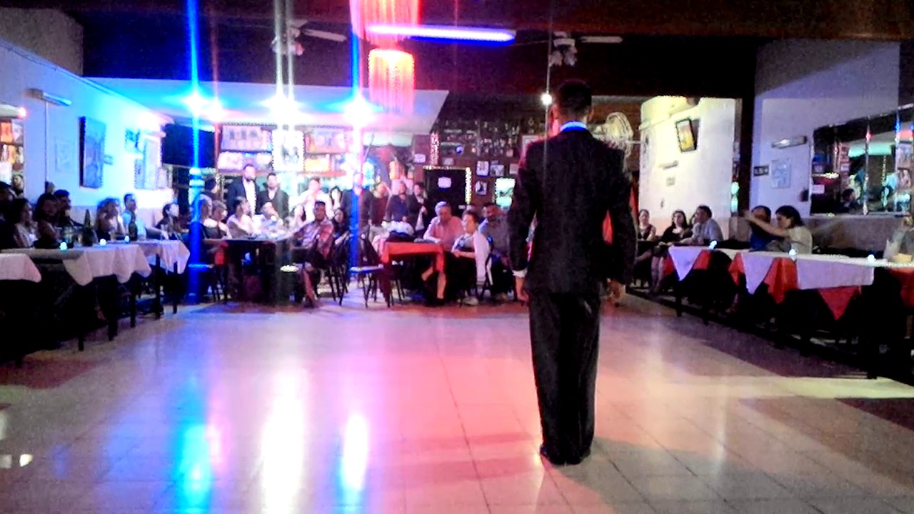 Video thumbnail for Yasmina Mamana y Krishna Olmedo  5/4/17 video 3