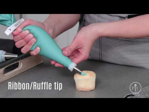 decorating with frosting 101