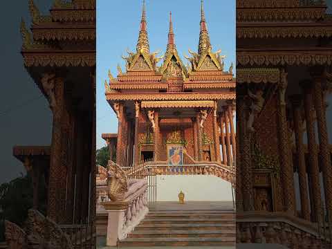 Nepal ka lumbani pradesh me Cambodia desh ke karigaro se nirmit khubsurat mandil