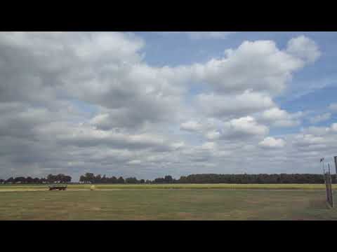 Aspen von Flight Composites - Landung,  Pilot - Michael Bartelt