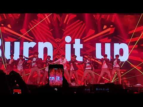 170922 Wanna One in Singapore - Burn It Up